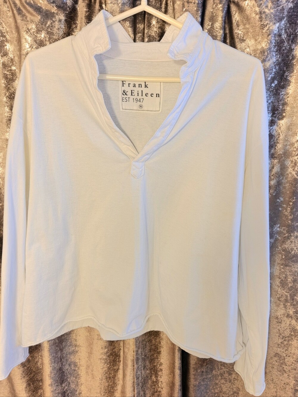 Frank & Eileen White Ruffle-Trim Long Sleeve Top